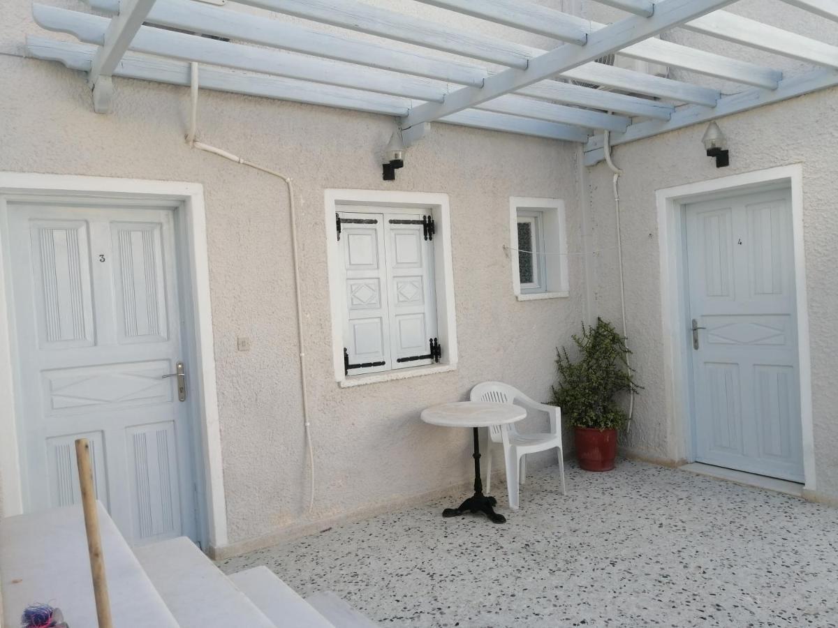 Hotel Dilino à Kamári Chambre photo