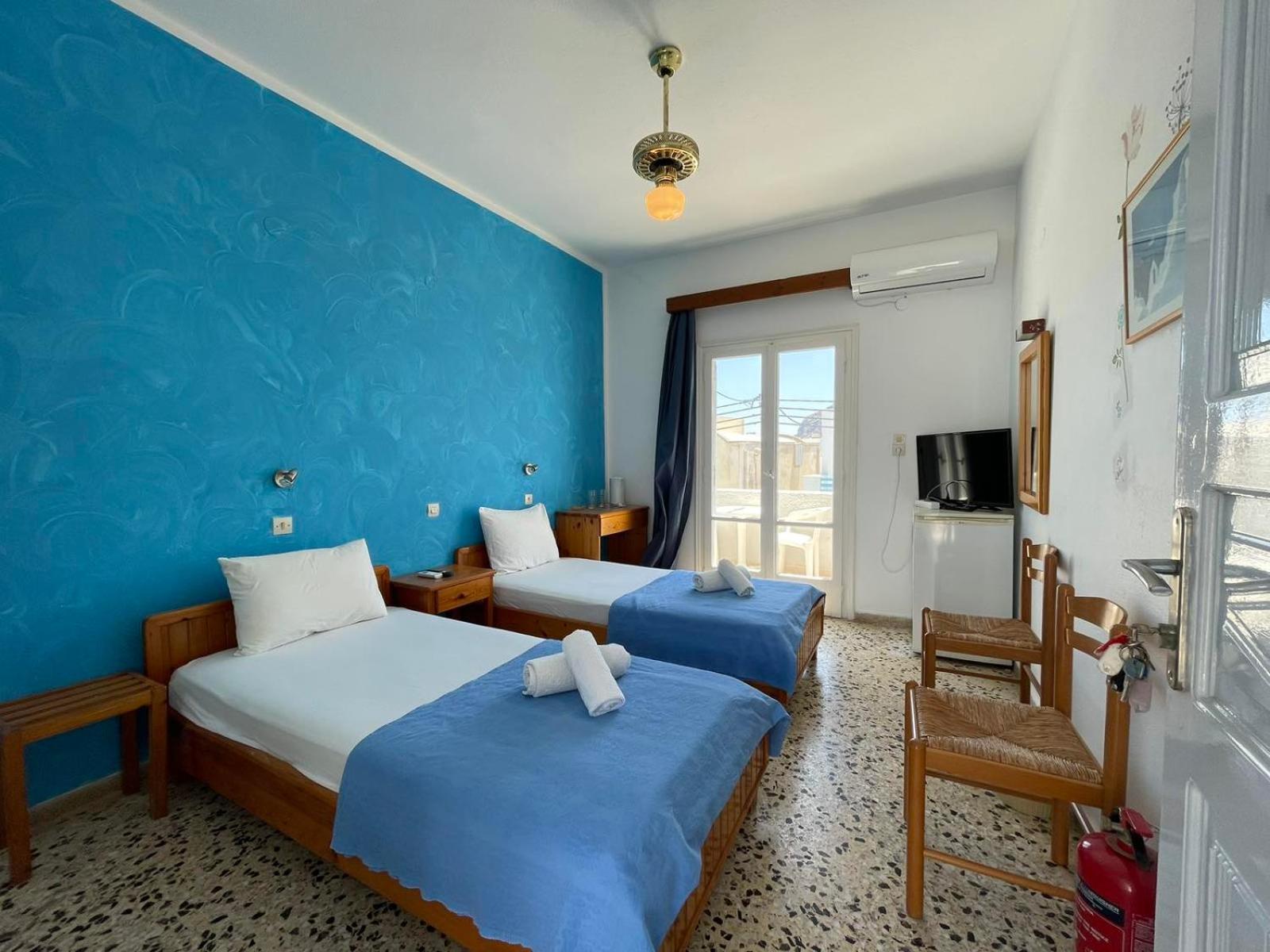 Hotel Dilino à Kamári Chambre photo